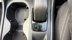 Volvo Xc40 2.0 B4P Momentum 5dr Auto [7 speed] Petrol Estate